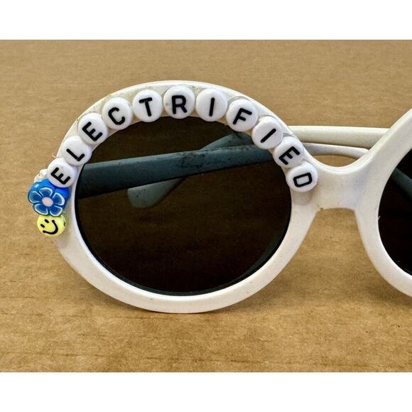 BRIDE AND GROOM Matching Wedding Novelty Sunglasses Boho Party Festival Rave Fun main image 10